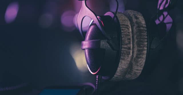Gdzie mogę znaleźć podkład muzyczny? Oto najlepsze źródła i porady Gdzie mogę znaleźć podkład muzyczny? Oto najlepsze źródła i porady