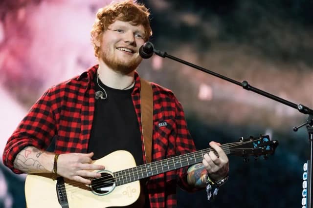 Jak ma na imię Ed Sheeran? Odkryj jego pełne imię i historię Jak ma na imię Ed Sheeran? Odkryj jego pełne imię i historię