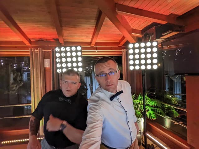 Ile kosztuje DJ na studniówkę? Ceny, które Cię zaskoczą Ile kosztuje DJ na studniówkę? Ceny, które Cię zaskoczą